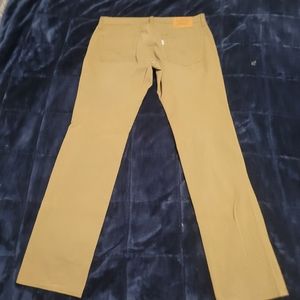 Levi pants 511
